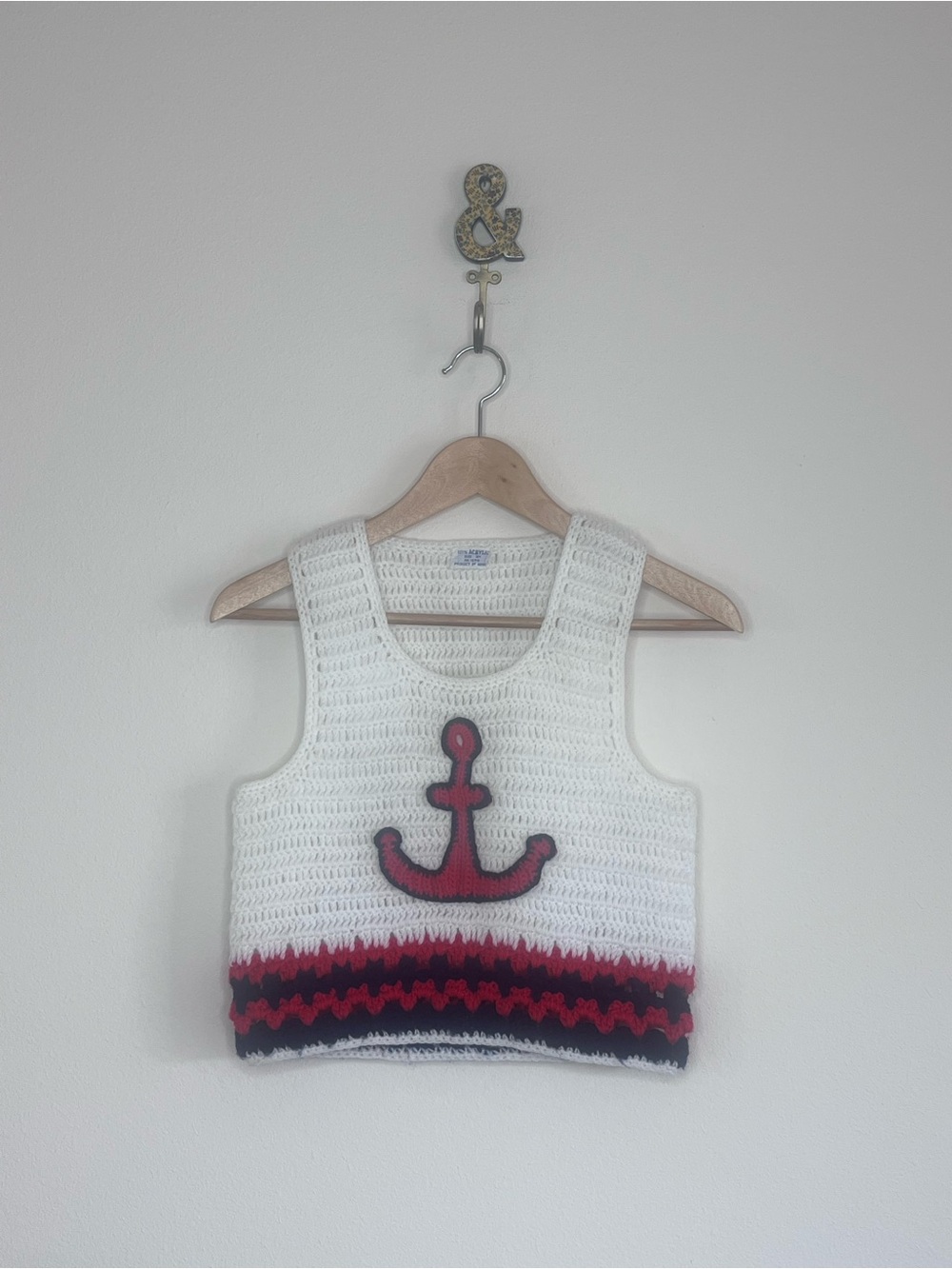 Handmade White Crochet Crop Tank with Red Anchor - Picture 4 of 7